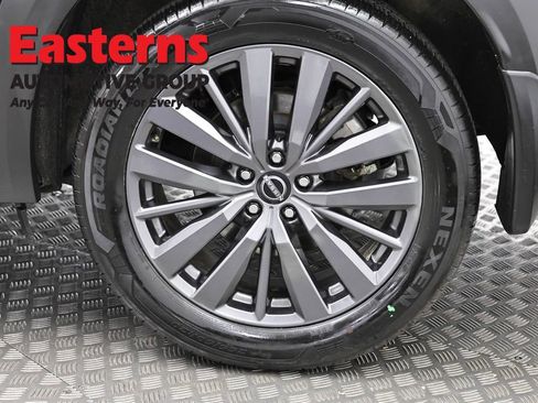 Used 2023 Nissan Pathfinder SL w/ SL Premium Package image 35