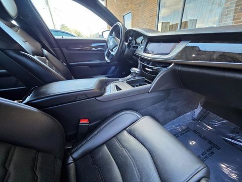 Used 2018 Cadillac CT6 Luxury image 70