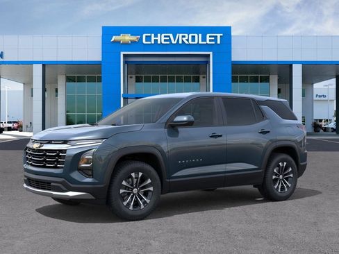 New 2026 Chevrolet Equinox LT FWD image 2