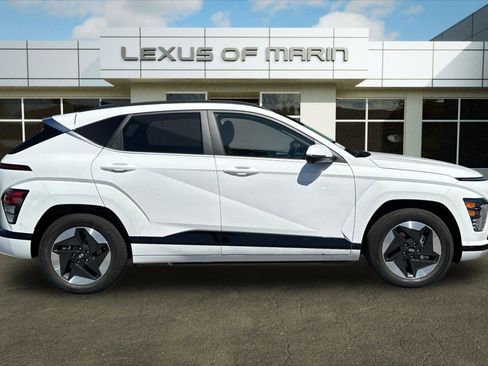 Used 2025 Hyundai Kona Limited image 7