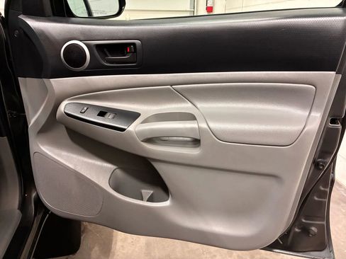 Used 2014 Toyota Tacoma 4x4 Double Cab w/ TRD Sport Package image 59