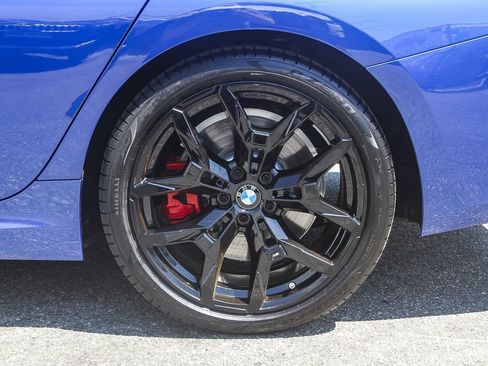 Used 2026 BMW 330i Sedan w/ M Sport Package RWD image 8