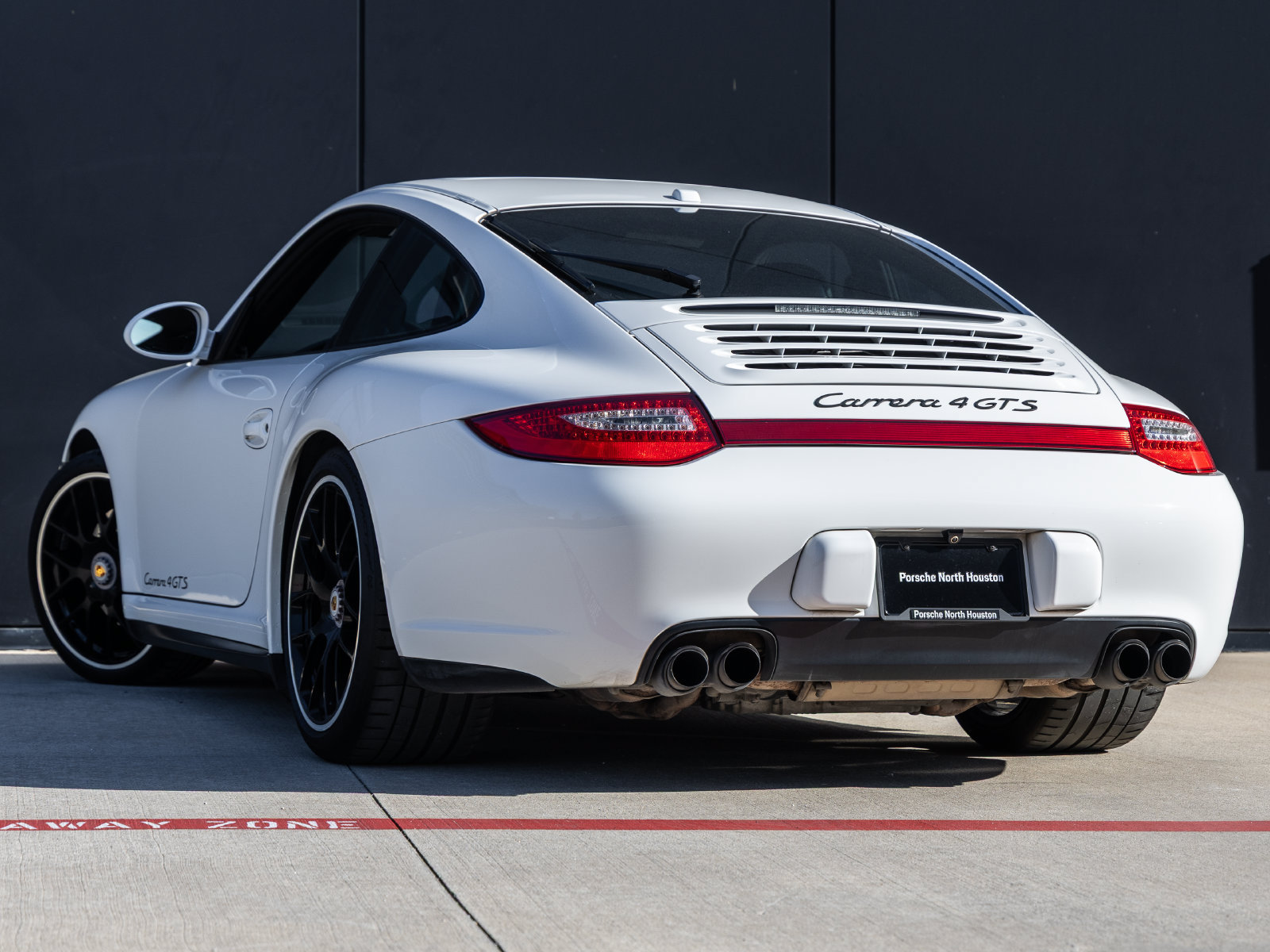 Used 2012 Porsche 911 Carrera 4 GTS AWD/4WD image 3