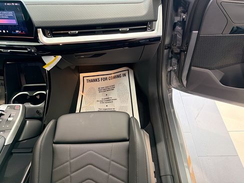 New 2026 BMW X2 xDrive28i w/ Technology Package image 16