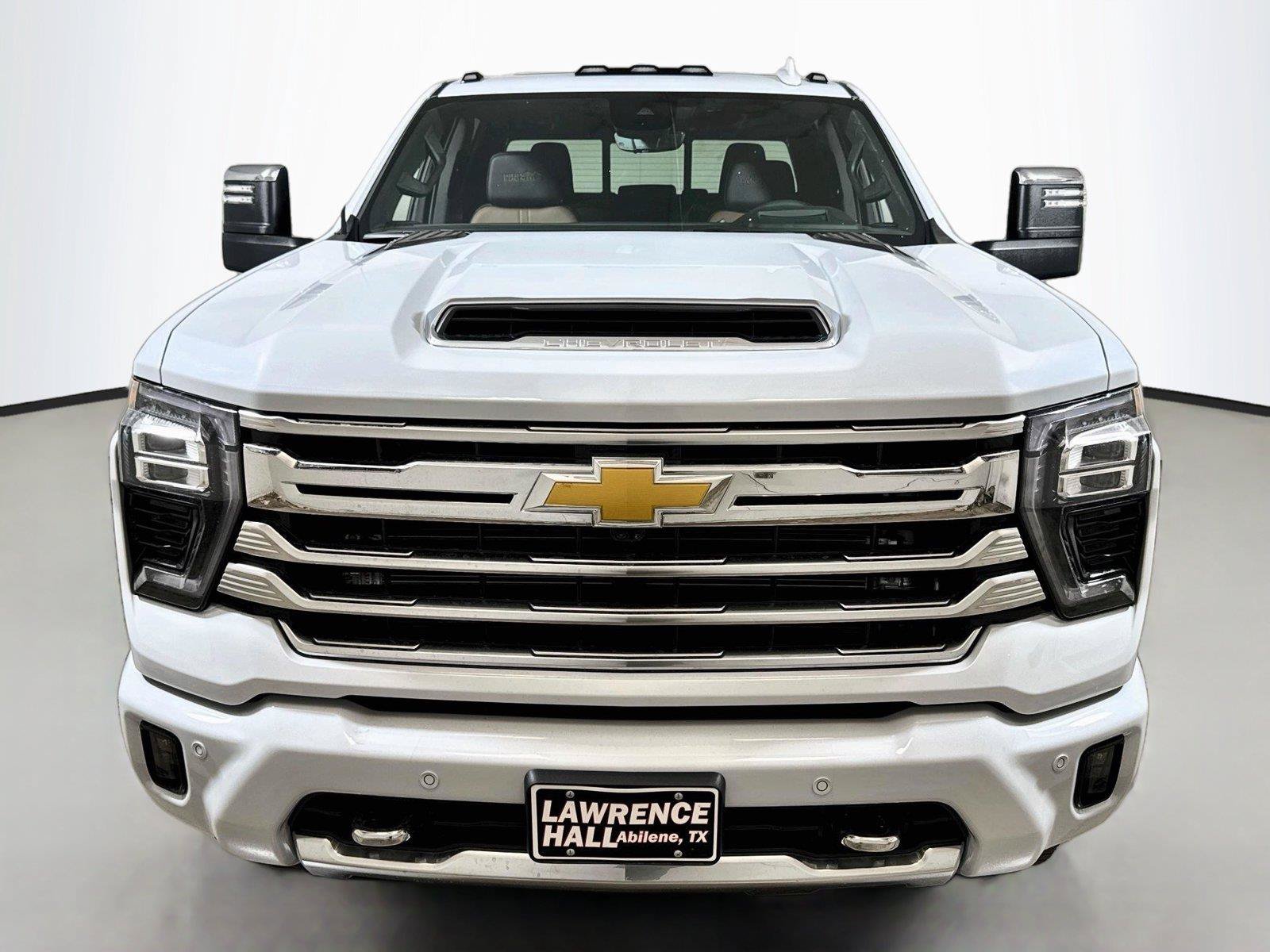 New 2026 Chevrolet Silverado 2500 High Country w/ Technology Package AWD/4WD image 2