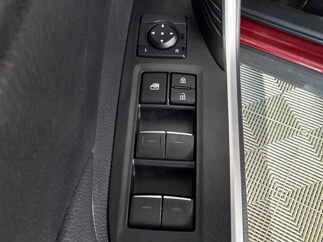 Used 2023 Toyota RAV4 XLE w/ Convenience Package AWD/4WD image 16