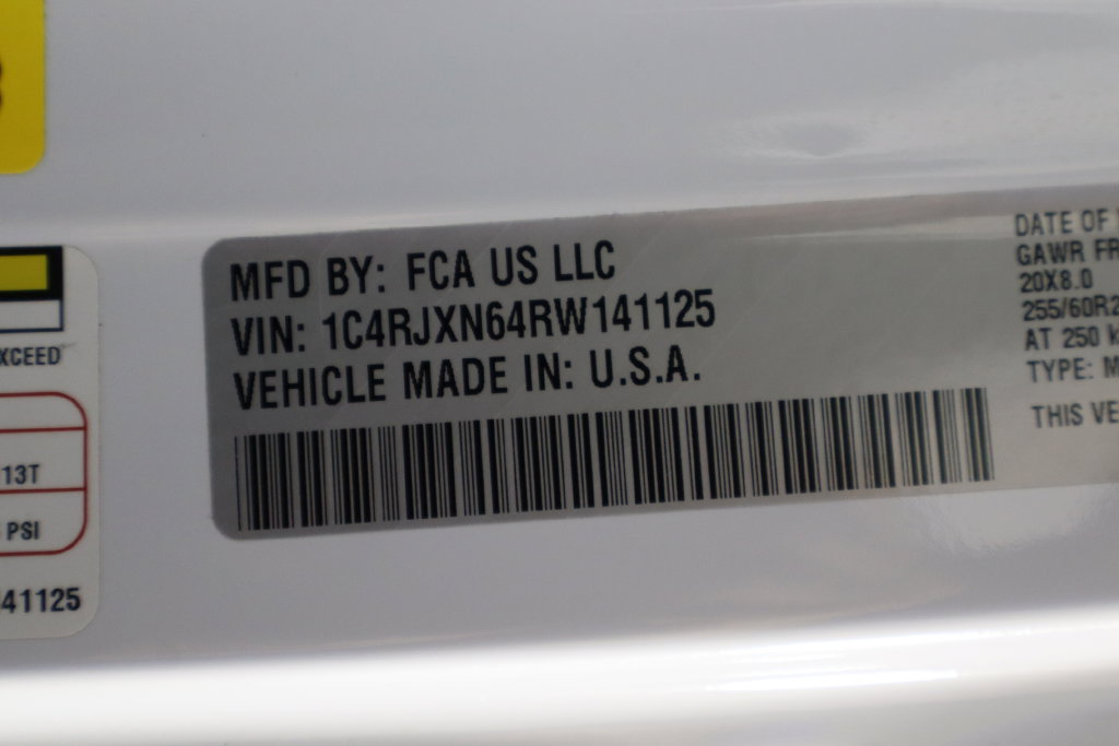 Used 2024 Jeep Wrangler Unlimited w/ Convenience Group AWD/4WD image 38