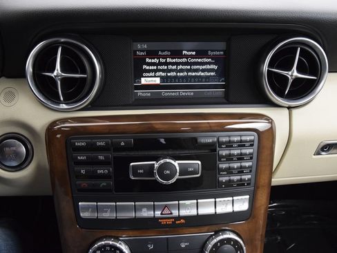 Used 2016 Mercedes-Benz SLK 300 image 24