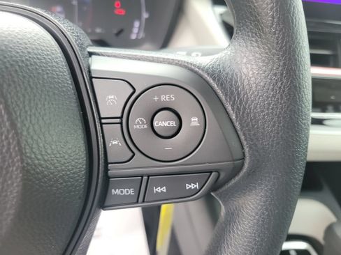 Used 2026 Toyota Corolla LE FWD image 26