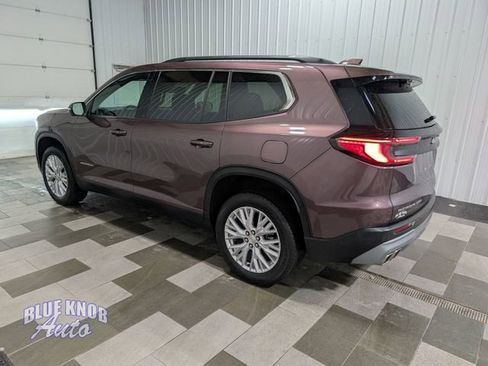 Used 2026 GMC Acadia Elevation w/ Elevation Premium Package AWD/4WD image 2