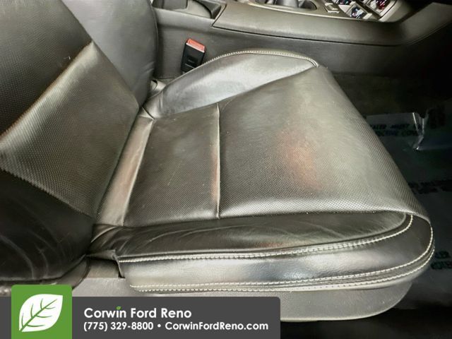 Used 2013 Chevrolet Camaro SS RWD image 28