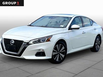 Used 2022 Nissan Altima 2.5 SL