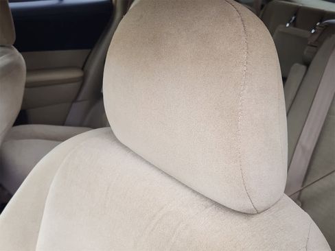 Used 2012 Toyota Highlander FWD image 15