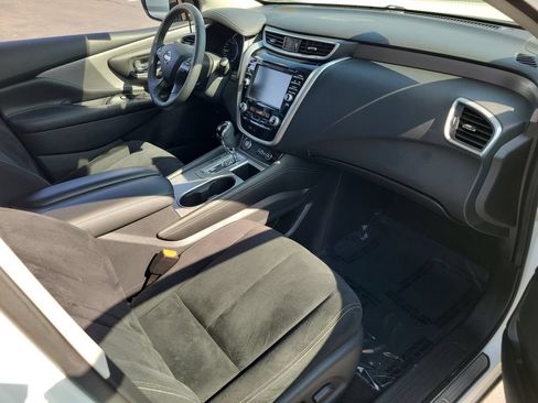 Used 2021 Nissan Murano SV FWD image 21