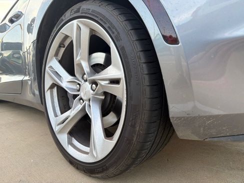 Used 2020 Chevrolet Camaro SS RWD image 15