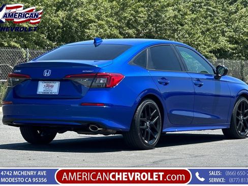 Used 2024 Honda Civic Sport image 4