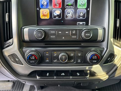 Used 2019 GMC Sierra 1500 SLE w/ SLE Value Package image 27