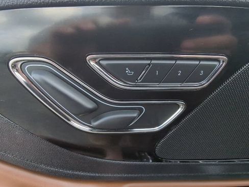 Used 2021 Lincoln Aviator Reserve w/ Elements Package Plus AWD/4WD image 13