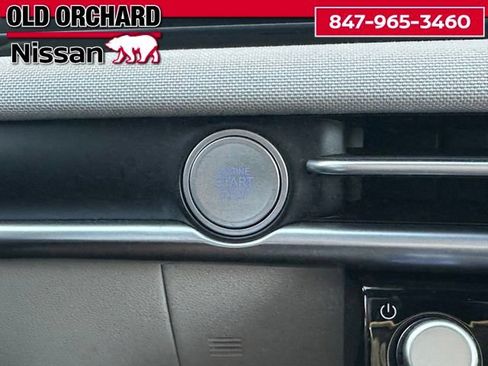 Used 2025 Hyundai Tucson Limited AWD/4WD image 18