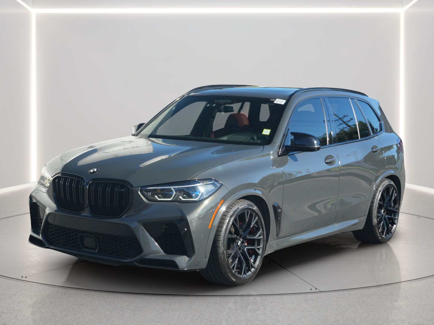 Used 2022 BMW X5 M w/ Competition Package 2 AWD/4WD image 1