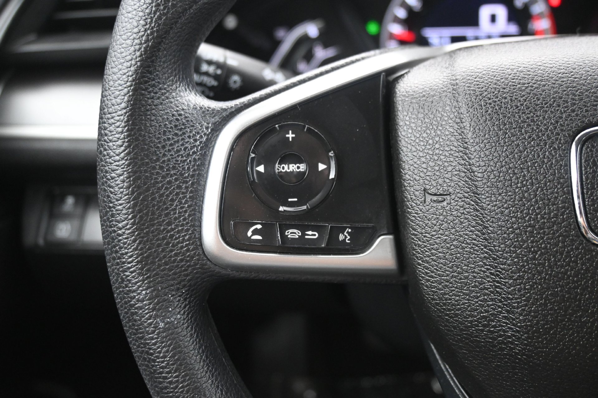 Used 2018 Honda Civic LX image 22