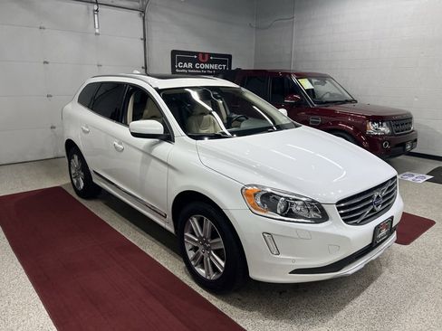 Used 2017 Volvo XC60 T5 Inscription w/ Preferred Option Package image 8