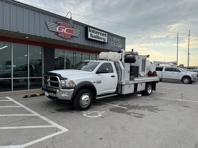 Used 2014 RAM 5500 Tradesman w/ Power Accessory Group AWD/4WD image 2