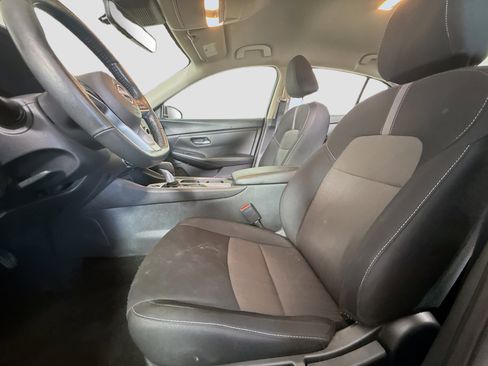 Used 2024 Nissan Sentra SV w/ All-Weather Package FWD image 22