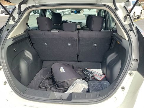 Used 2023 Nissan Leaf SV Plus image 19