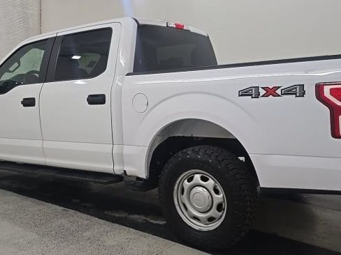 Used 2019 Ford F150 XL w/ Equipment Group 101A Mid AWD/4WD image 3
