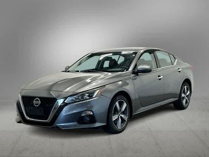 Used 2019 Nissan Altima 2.5 SV