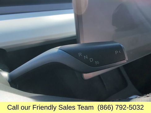Used 2022 Tesla Model Y Performance image 24