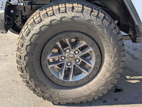 New 2025 Jeep Wrangler Unlimited Rubicon 392 image 9