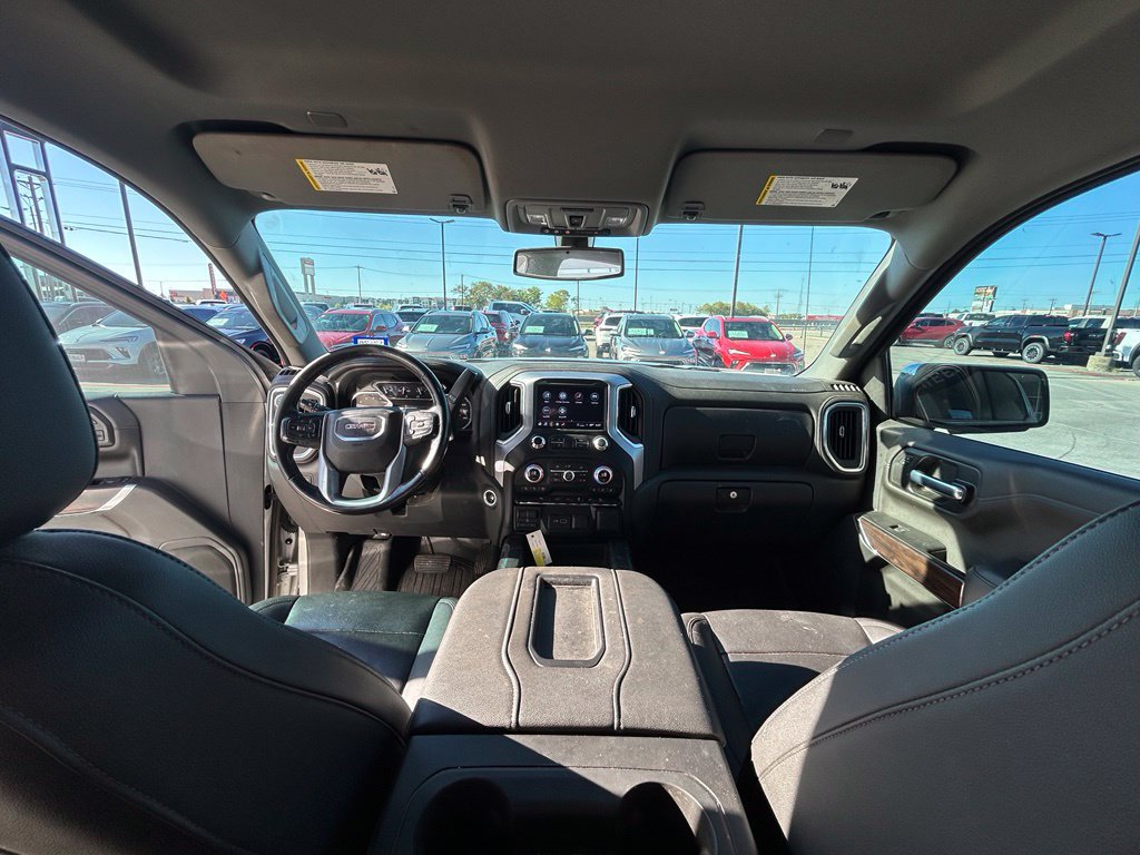 Used 2022 GMC Sierra 1500 SLT AWD/4WD image 9