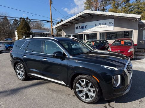 Used 2021 Hyundai Palisade Limited w/ Cargo Package AWD/4WD image 32