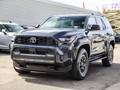 Used 2026 Toyota 4Runner TRD Off-Road AWD/4WD image 3