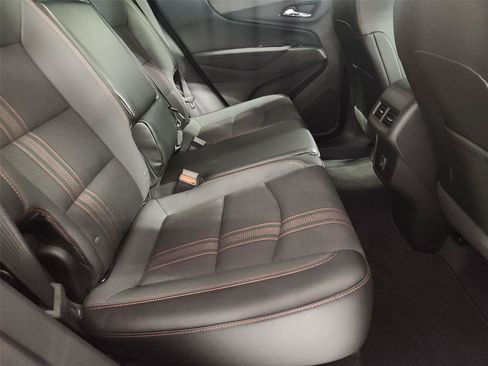 Used 2024 Chevrolet Equinox RS FWD image 25