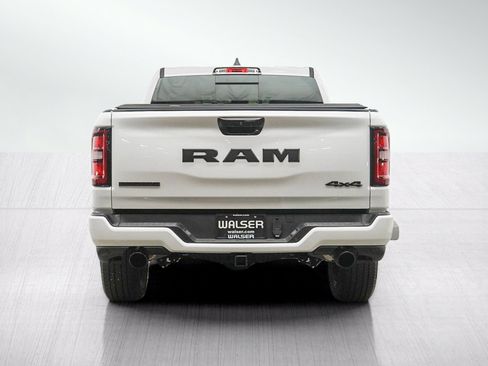 Used 2026 RAM 1500 Big Horn AWD/4WD image 4