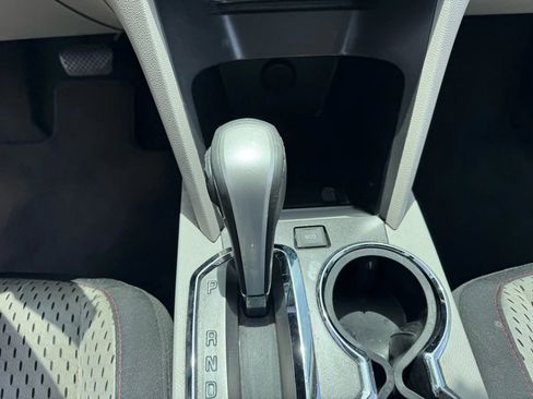 Used 2011 Chevrolet Equinox LS w/ Bluetooth Package image 17