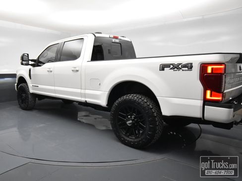 Used 2021 Ford F250 Lariat image 4