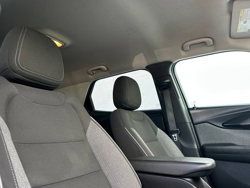Used 2021 Chevrolet TrailBlazer LT w/ Convenience Package FWD image 20