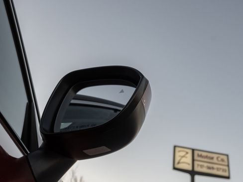 Used 2023 Nissan Rogue SV image 27