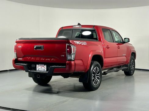 Used 2021 Toyota Tacoma TRD Sport w/ Technology Package image 7