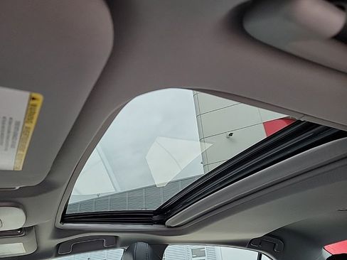 Used 2023 Toyota Camry SE w/ Cold Weather Package image 35