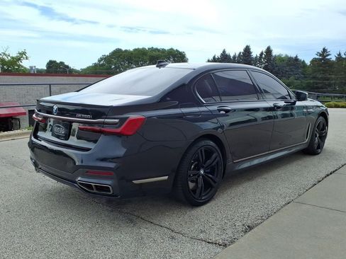 Used 2020 BMW M760i xDrive w/ Luxury Rear Seating Package AWD/4WD image 5