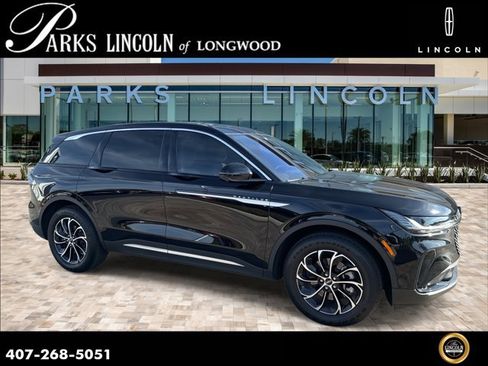 Certified 2025 Lincoln Nautilus Premier image 1