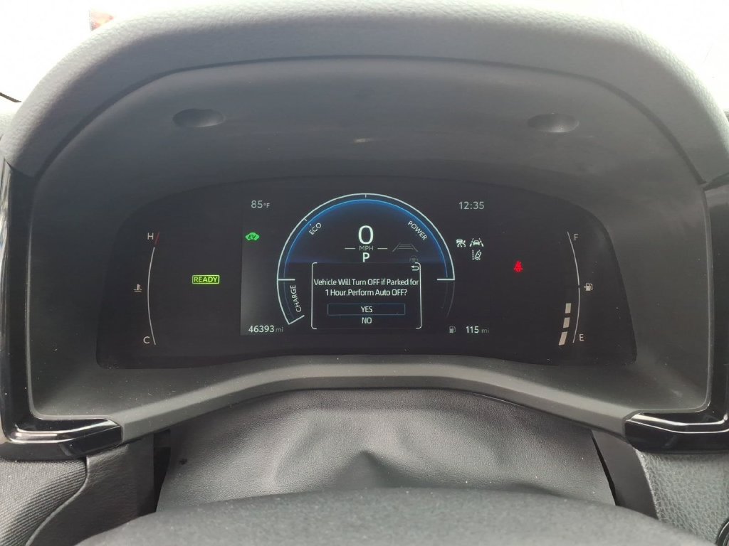 Used 2025 Toyota Camry LE FWD image 8