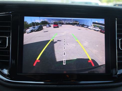 Used 2023 Dodge Durango GT RWD image 18