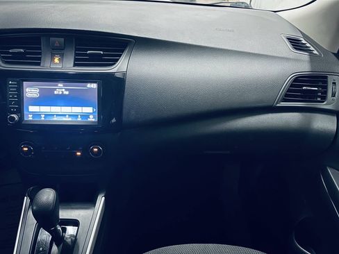 Used 2019 Nissan Sentra S FWD image 27