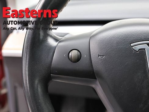 Used 2018 Tesla Model 3 Long Range image 15